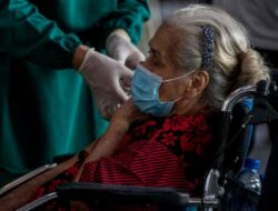 Vaksin Booster di Pangandaran Diprioritaskan untuk Lansia